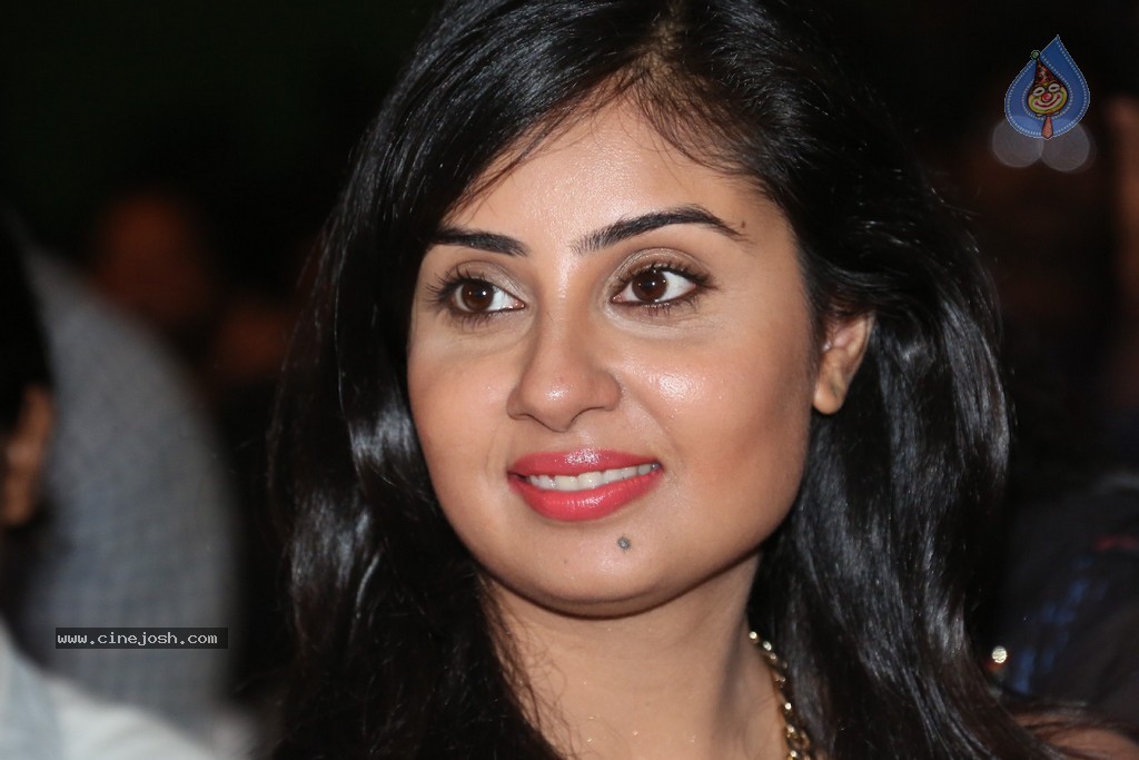 Bhanusri Mehra New Stills - 43 / 89 photos