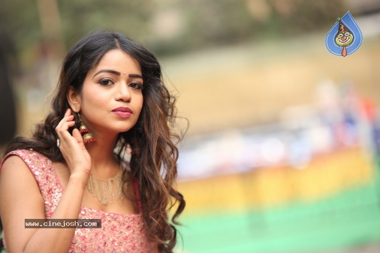 Bhavya Sree New Images - 10 / 18 photos
