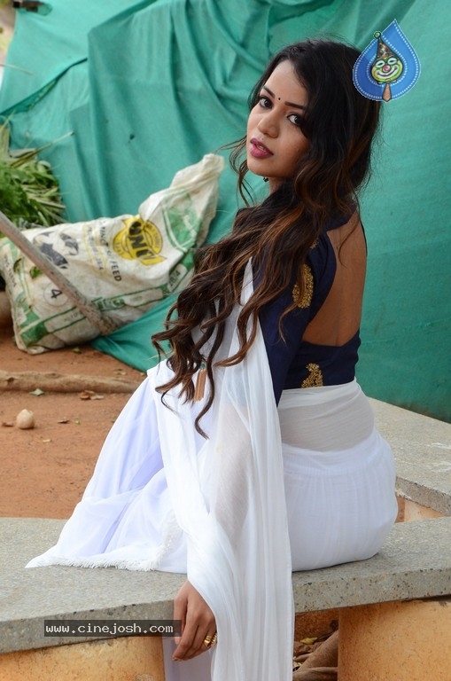 Bhavya Sree New Photos - 23 / 35 photos