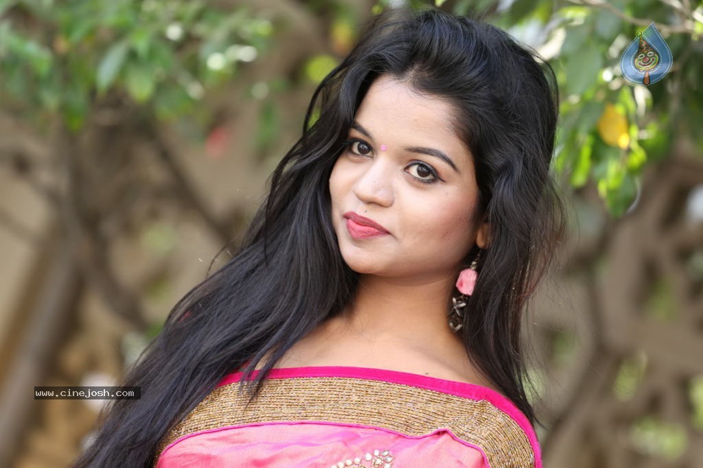 Bhavya Sri New Photos - 33 / 97 photos