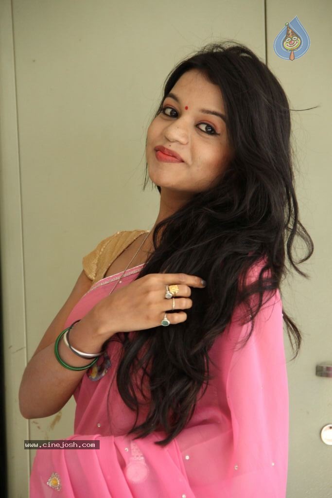 Bhavya Sri New Stills - 14 / 115 photos