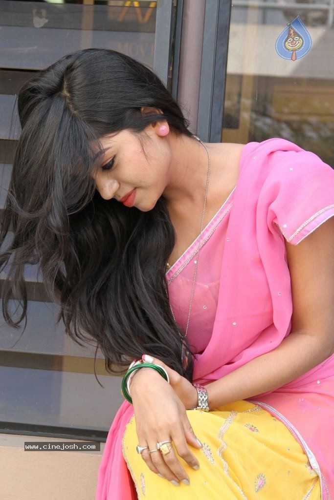 Bhavya Sri New Stills - 15 / 115 photos