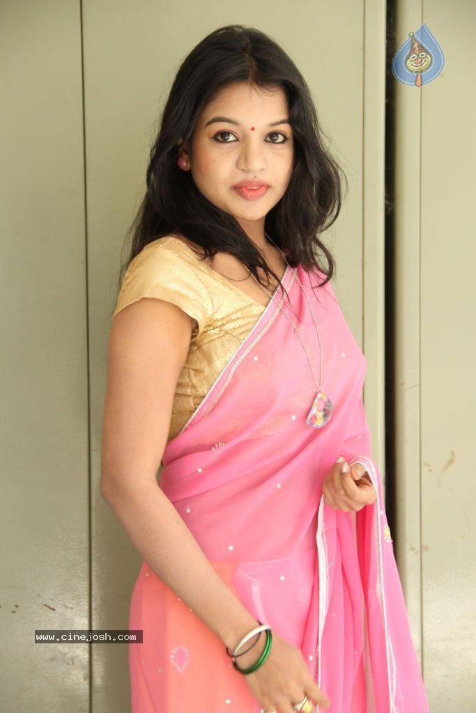 Bhavya Sri New Stills - 33 / 115 photos