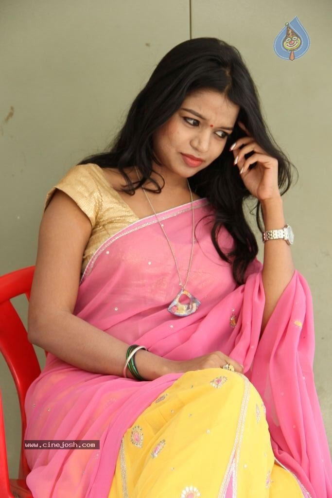 Bhavya Sri New Stills - 111 / 115 photos