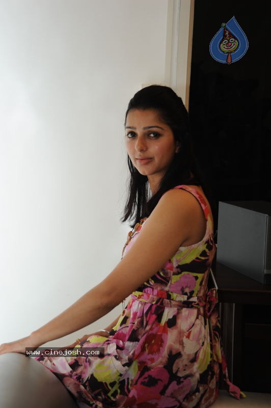 Bhoomika Stills In Yagam Movie - 45 / 57 photos