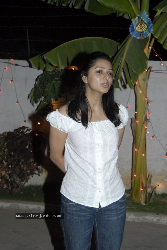 Bhoomika New Gallery - 18 / 34 photos