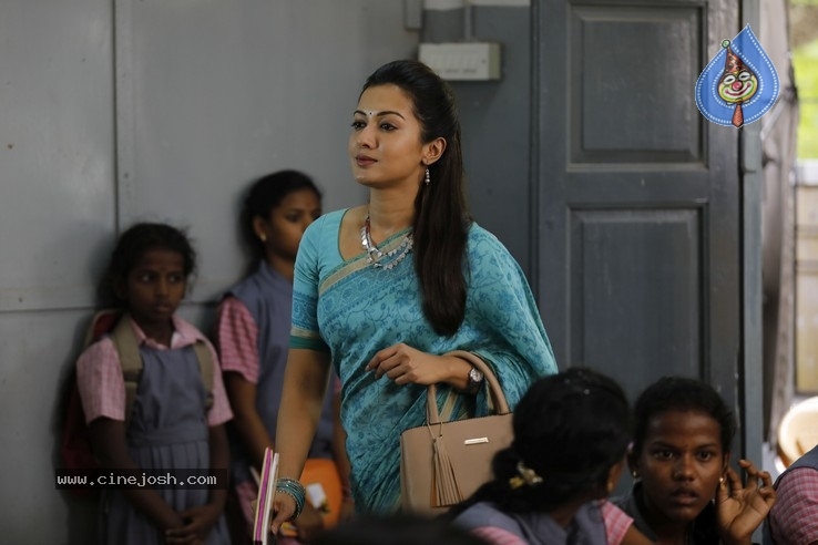 Catherine in Vadaladu Movie - 12 / 42 photos