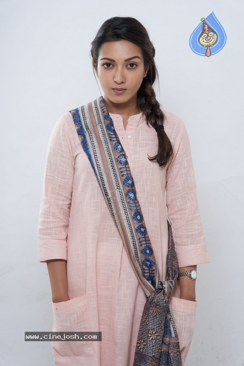 Catherine in Vadaladu Movie - 34 / 42 photos