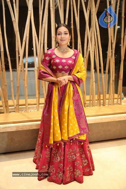 Catherine Tresa New Gallery - 2 / 21 photos