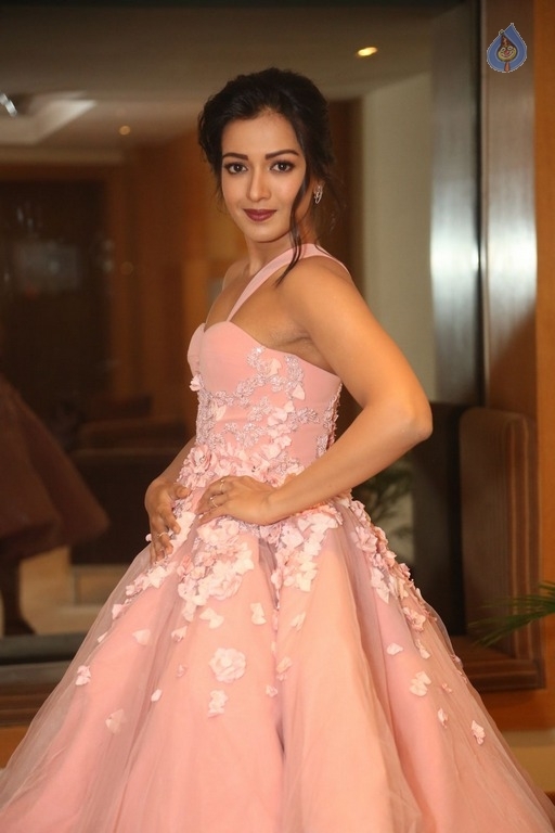 Catherine Tresa New Stills - 28 / 42 photos
