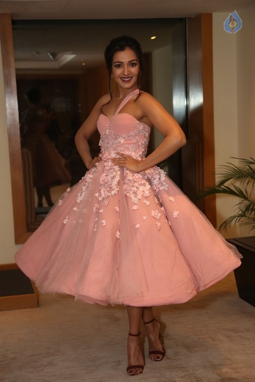 Catherine Tresa New Stills - 35 / 42 photos