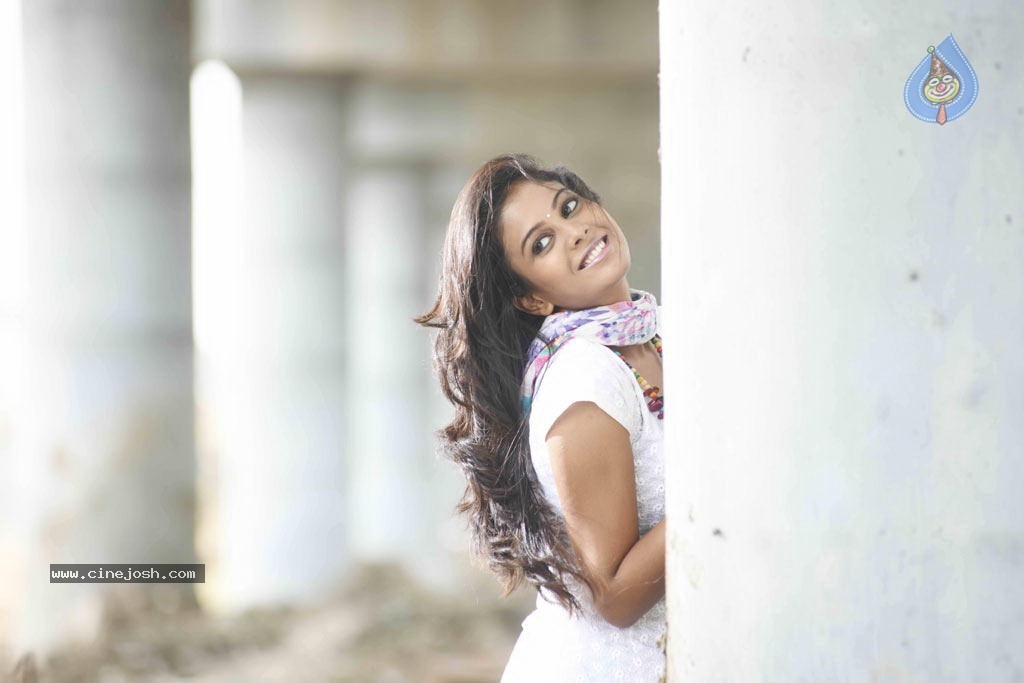 Chandini Hot Stills - 6 / 20 photos