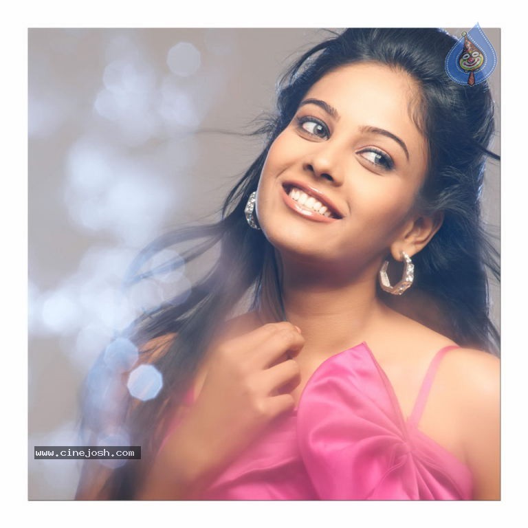 Chandini Hot Stills - 15 / 20 photos