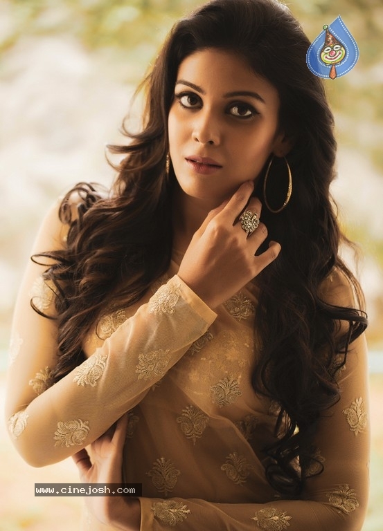 Chandini Latest Stills - 1 / 4 photos