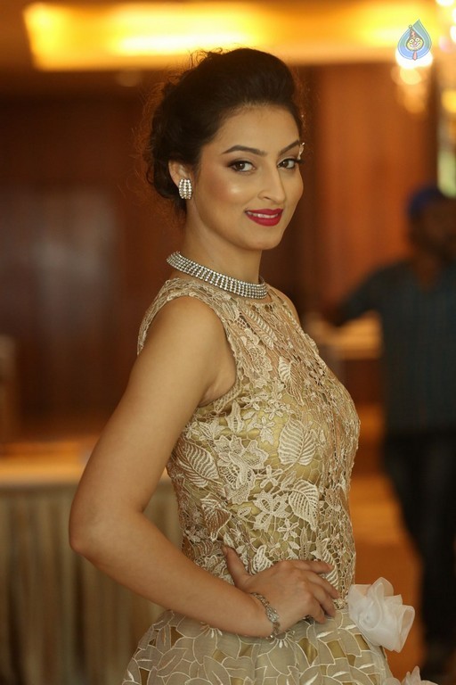 Chandini Sharma Latest Photos - 10 / 36 photos
