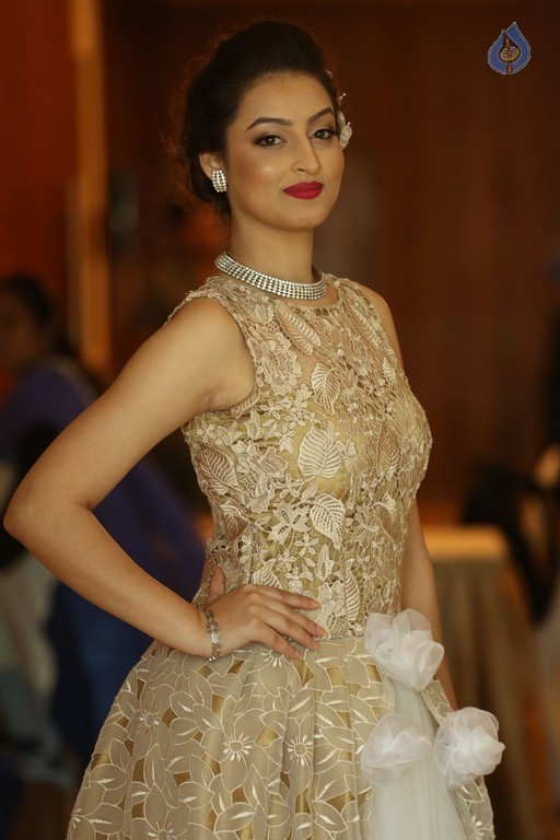 Chandini Sharma Latest Photos - 14 / 36 photos