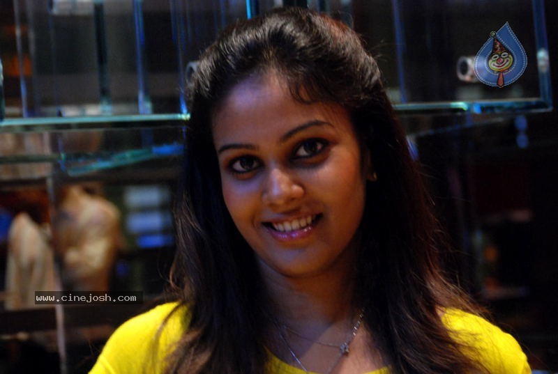 Chandni Stills - 5 / 26 photos