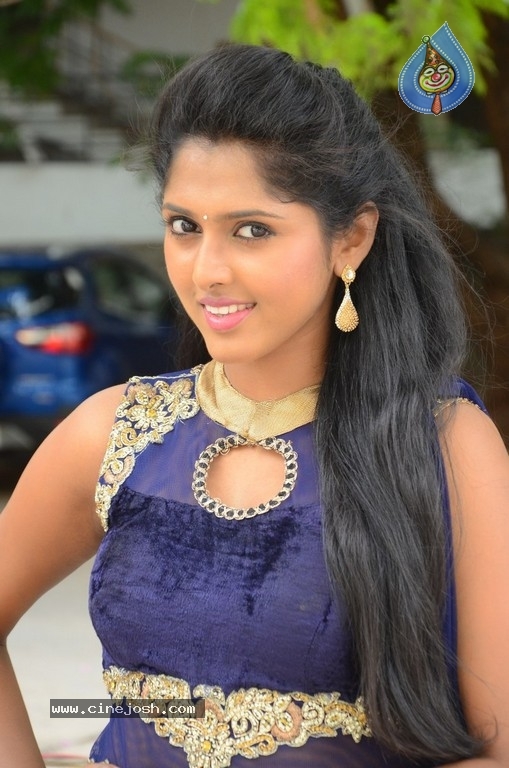 Charishma Shreekar Photos - 16 / 21 photos