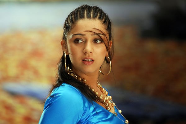 Charmi - Mahatma - 5 / 15 photos