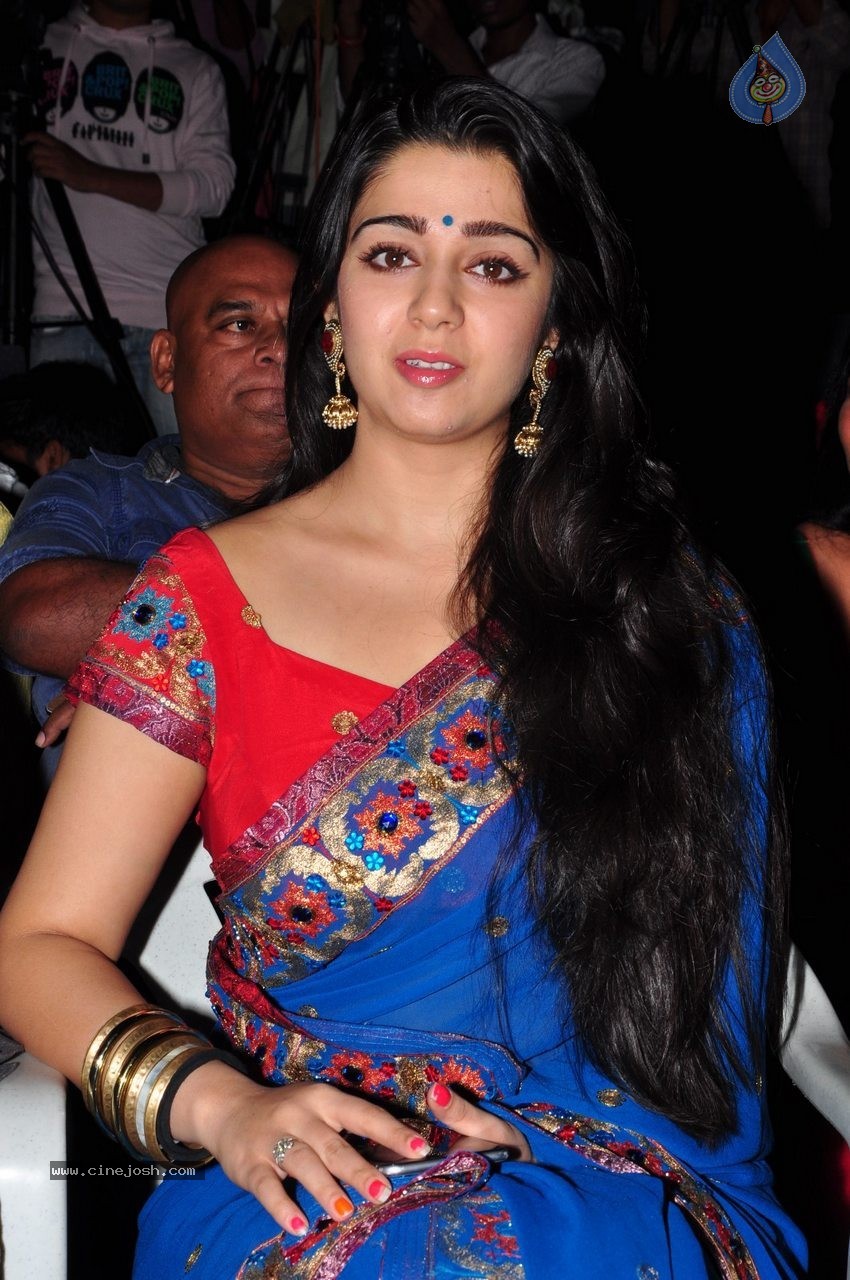 Charmi at Jyothi Lakshmi SM - 16 / 83 photos