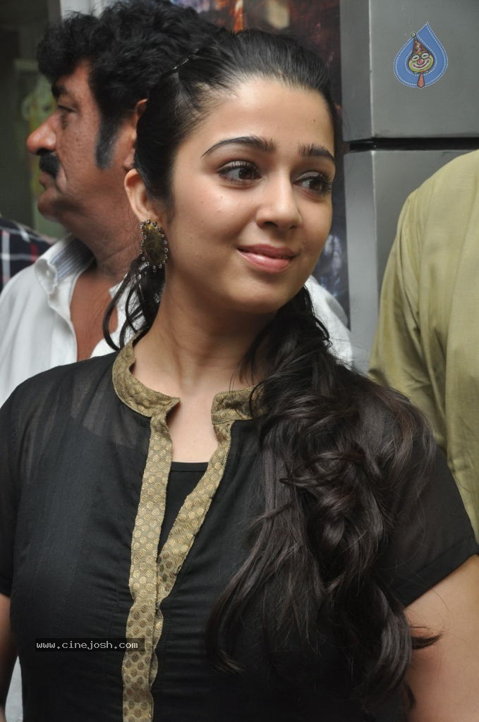 Charmi at Pratighatana Audio  - 11 / 75 photos