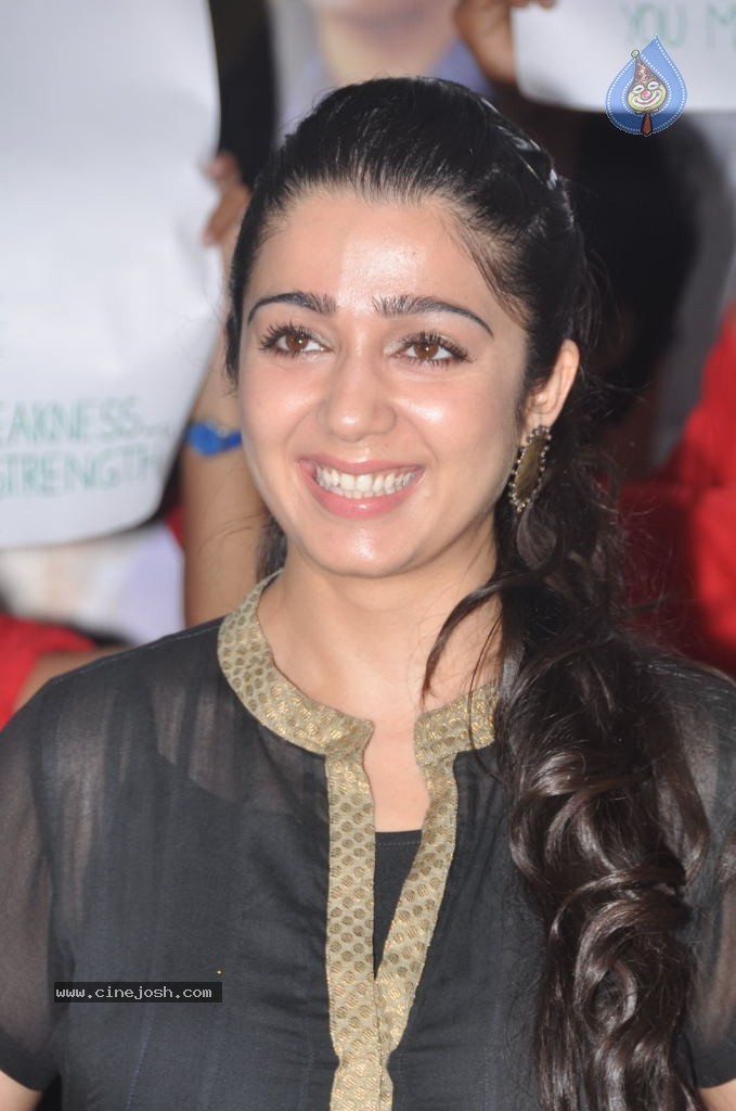 Charmi at Pratighatana Audio  - 37 / 75 photos