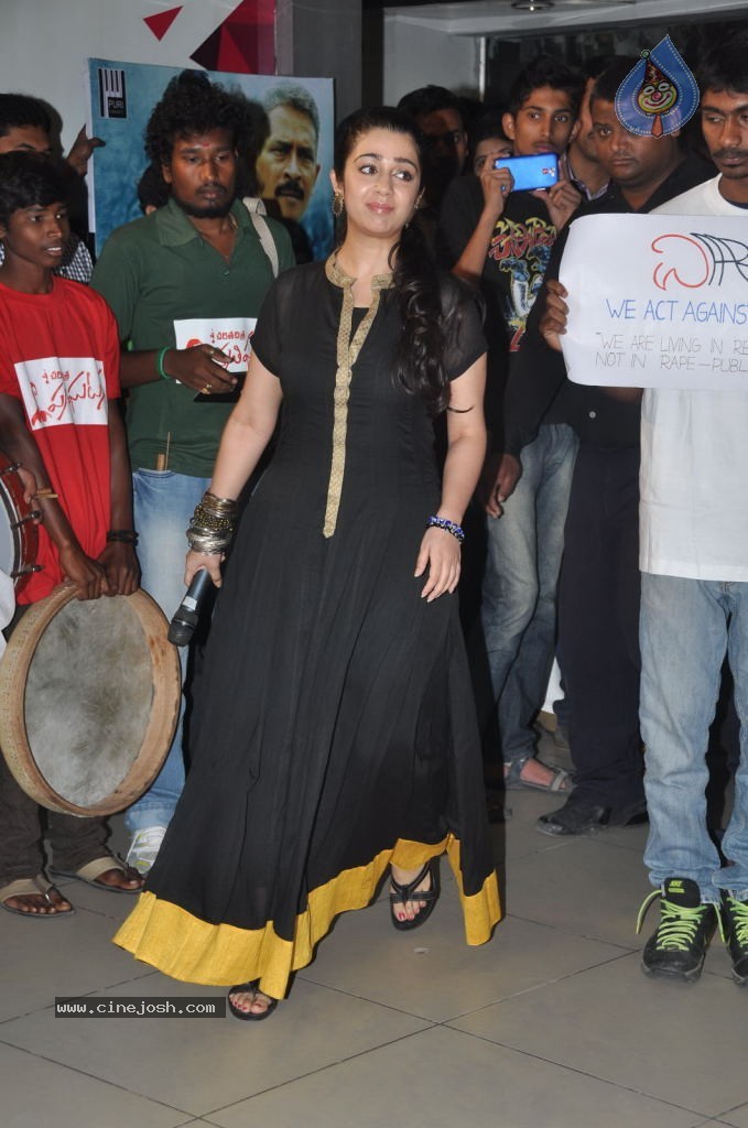 Charmi at Pratighatana Audio  - 38 / 75 photos