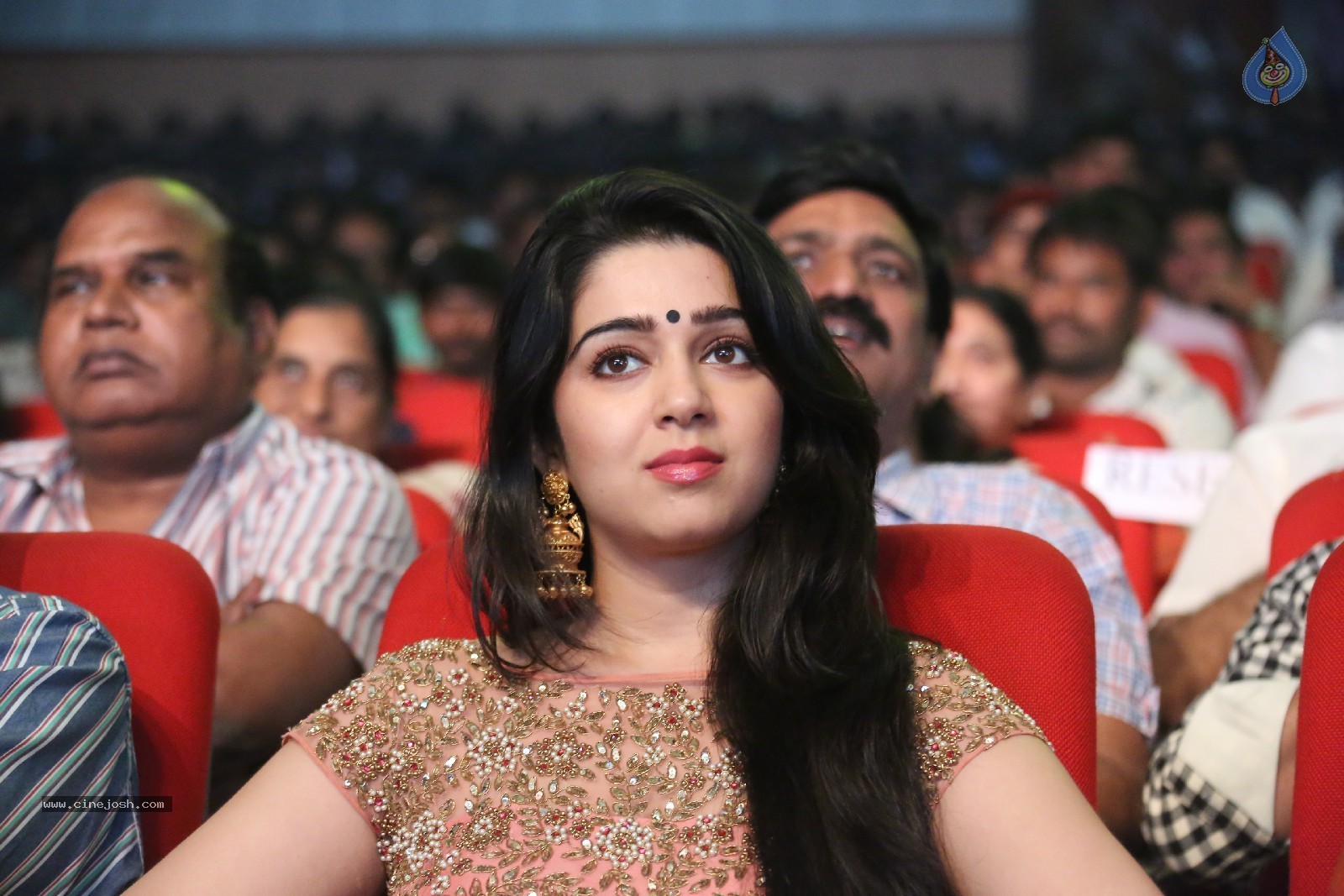 Charmi at Temper Audio Launch - 50 / 78 photos