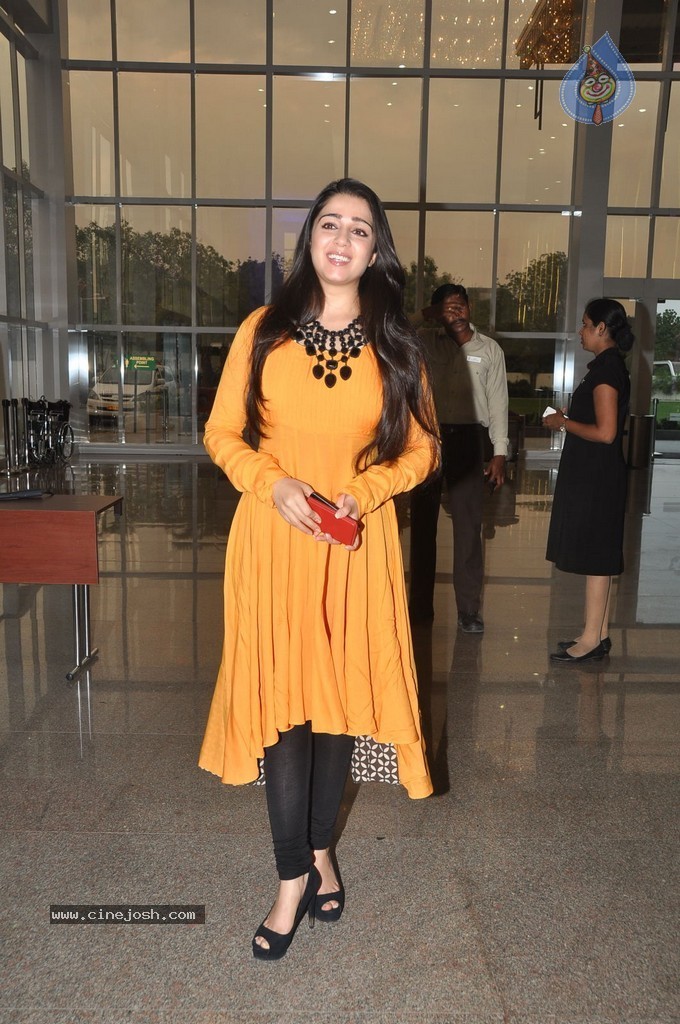 Charmi Latest Pics - 7 / 59 photos