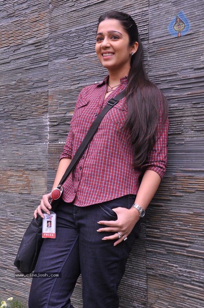 Charmi Latest Pics - 4 / 51 photos