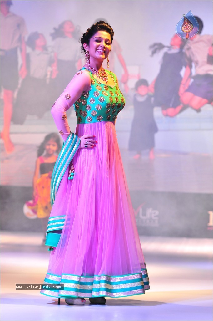 Charmi Ramp Walk Photos - 36 / 47 photos