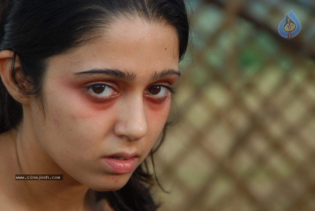 Charmi Stills - 5 / 27 photos