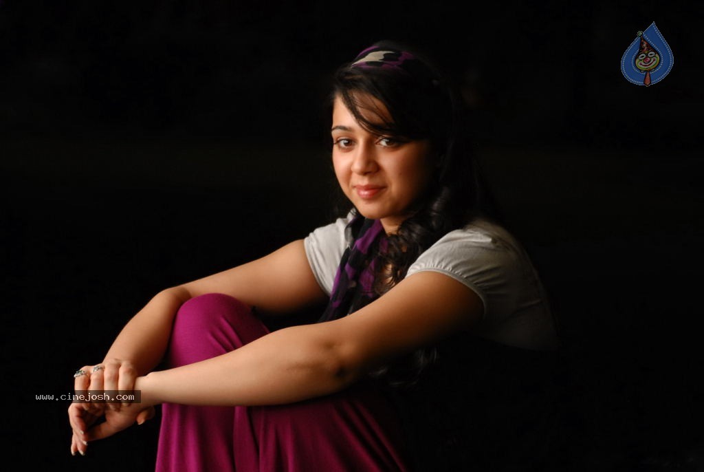 Charmi Stills - 9 / 27 photos