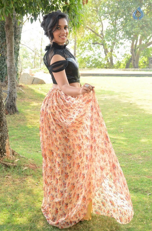 Chetana Uttej Latest Gallery - 37 / 42 photos