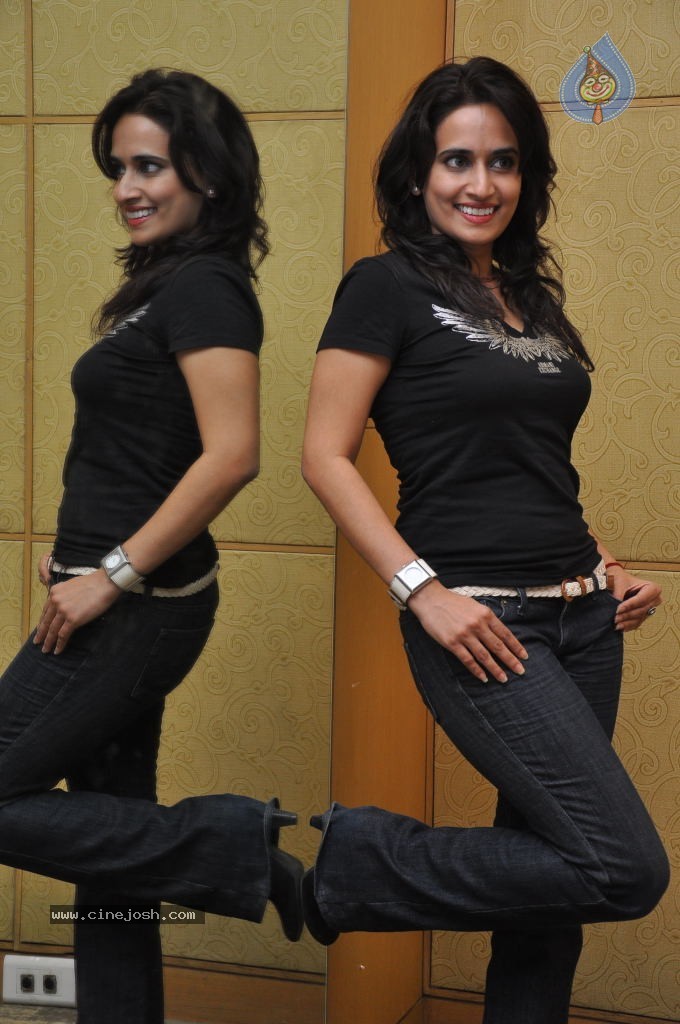 Chinmayi Ghatrazu New Stills - 36 / 45 photos