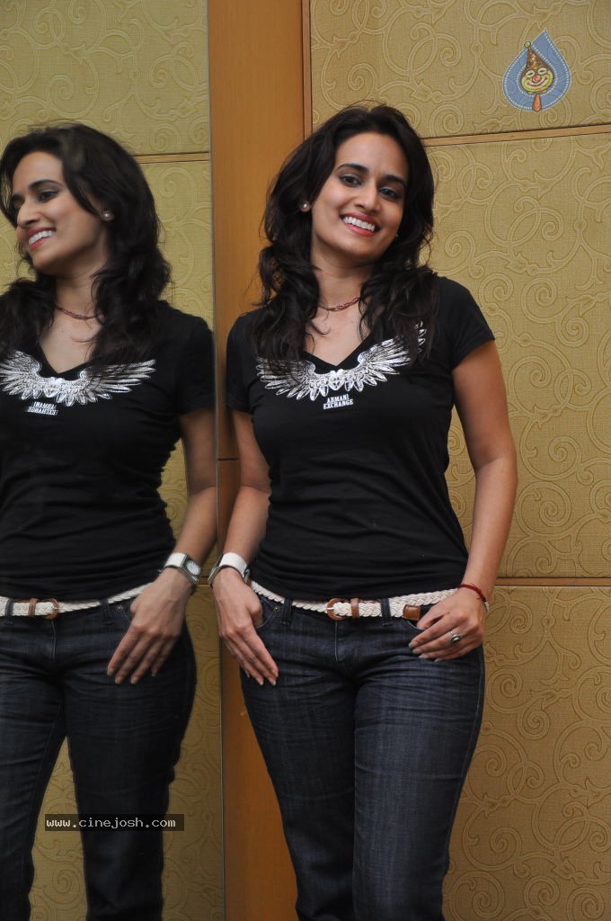 Chinmayi Ghatrazu New Stills - 44 / 45 photos