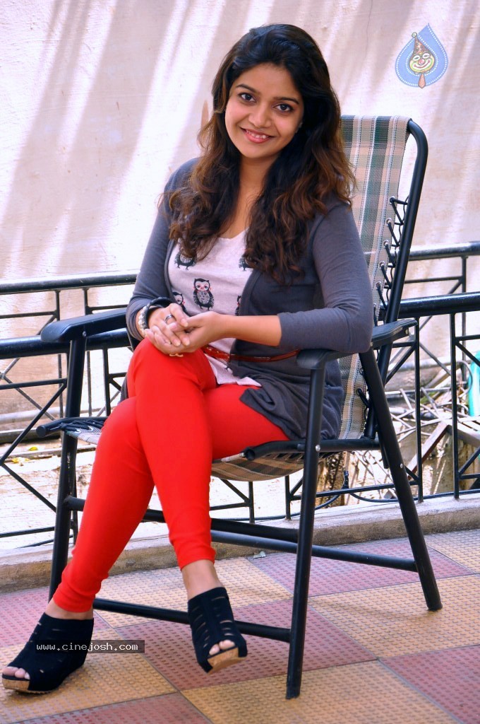 Colors Swathi Latest Gallery - 48 / 133 photos