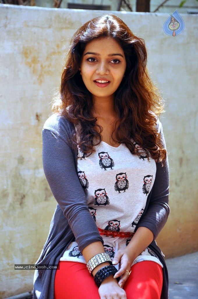 Colors Swathi Latest Gallery - 108 / 133 photos