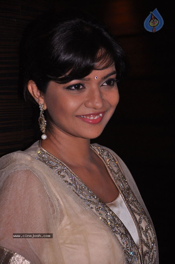 Colors Swathi Latest Photos - 14 / 36 photos