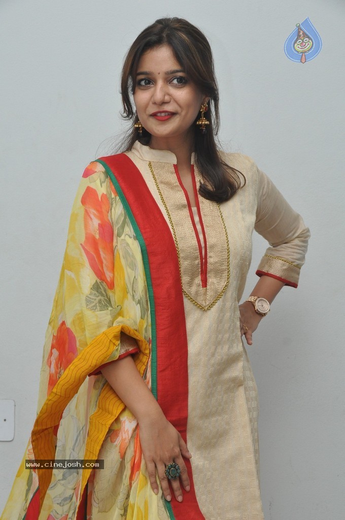 Colors Swathi Latest Photos - 43 / 77 photos
