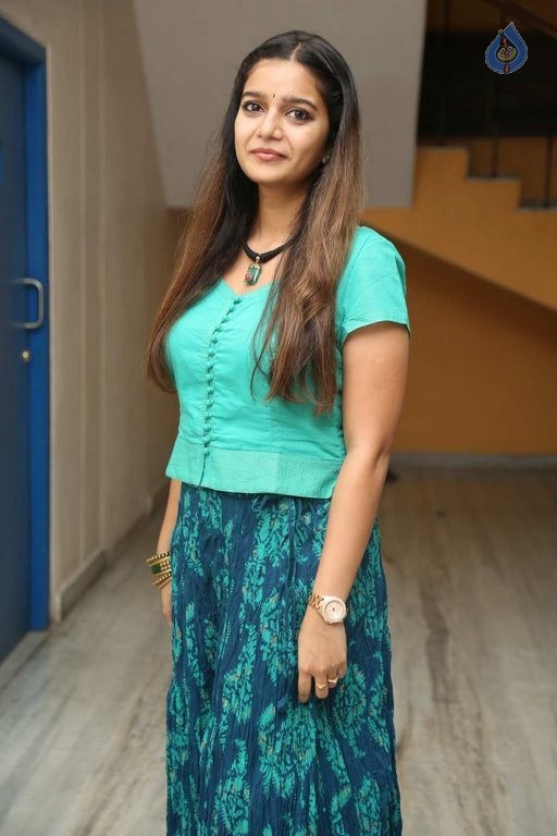 Colors Swathi New Photos - 24 / 42 photos