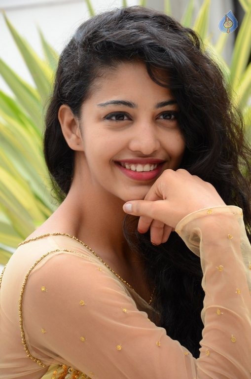 Daksha Nagarkar New Photos - 23 / 42 photos