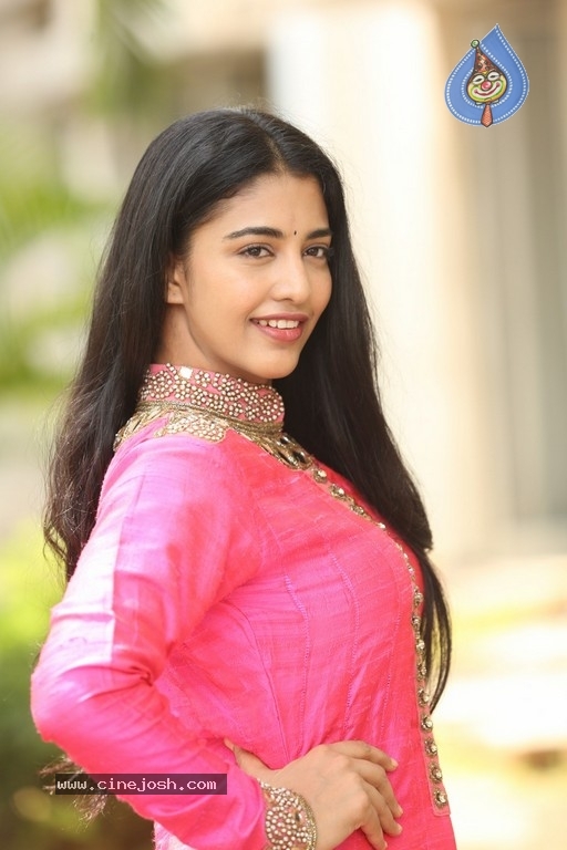 Daksha Nagarkar Photos - 28 / 41 photos