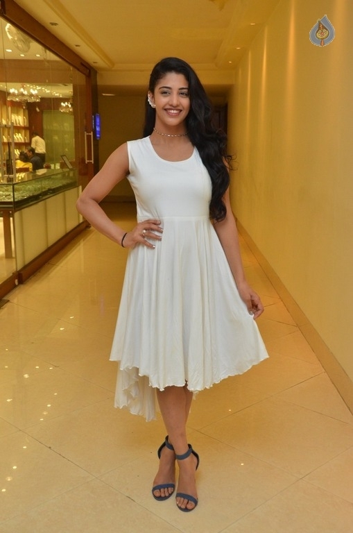 Daksha Nagarkar Photos - 21 / 41 photos