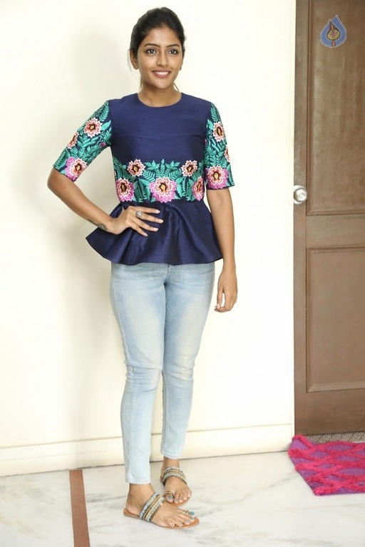 Darshakudu Movie Heroine Eesha Interview Photos - 25 / 41 photos