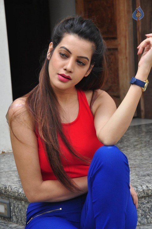 Deeksha Panth New Gallery - 37 / 42 photos