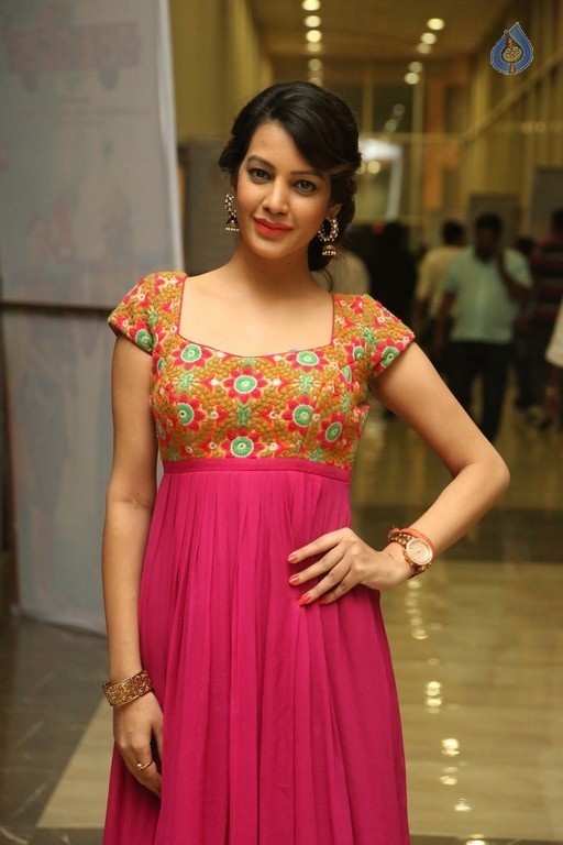 Deeksha Panth New Photos - 26 / 36 photos