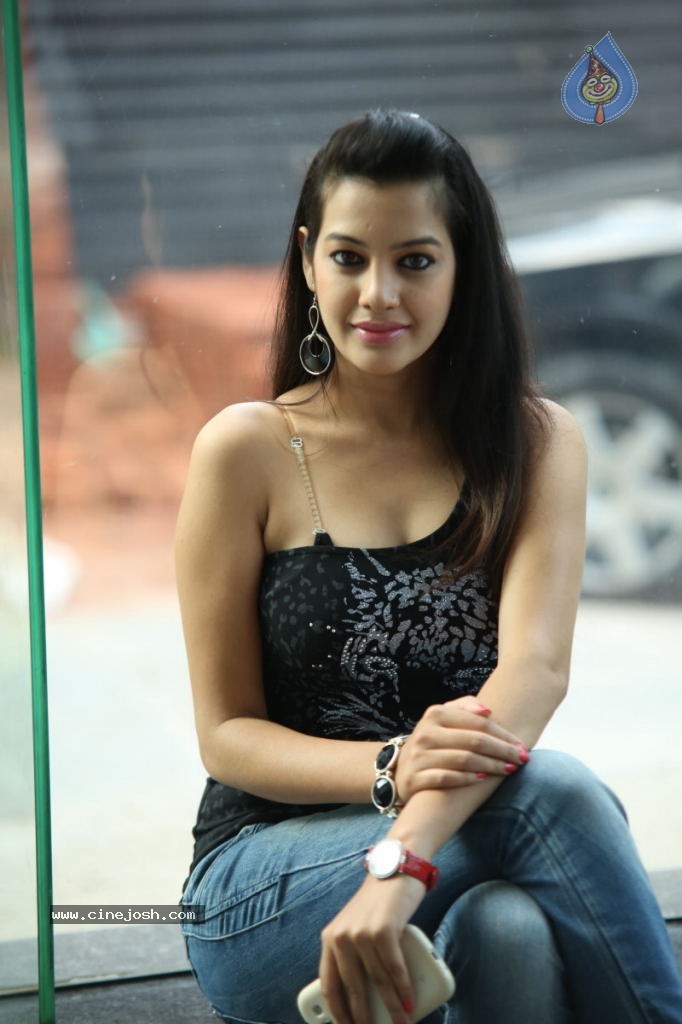 Deeksha Panth New Photos - 61 / 80 photos