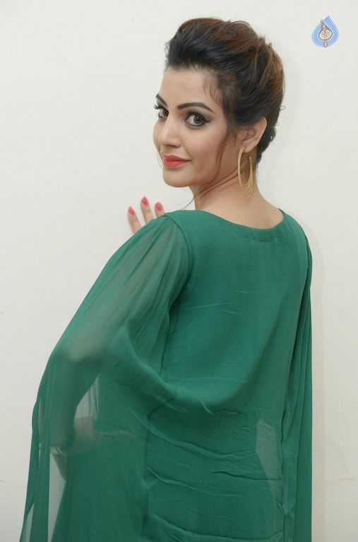 Deeksha Panth New Photos - 5 / 42 photos