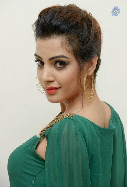 Deeksha Panth New Photos - 9 / 42 photos